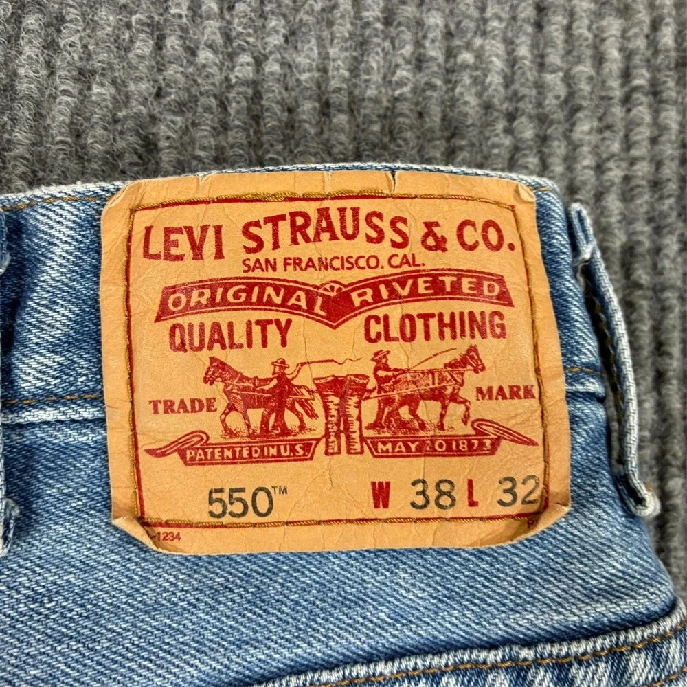 Levis excellent pre